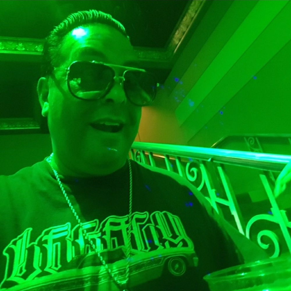 Meet your Posher, Jon